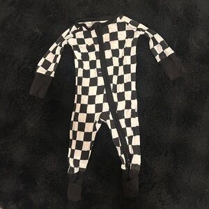 Little sleepies Checkered zippy